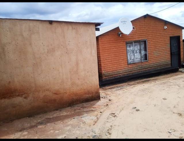 2 BEDROOM HOUSE FOR SALE IN MAMELODI EAST